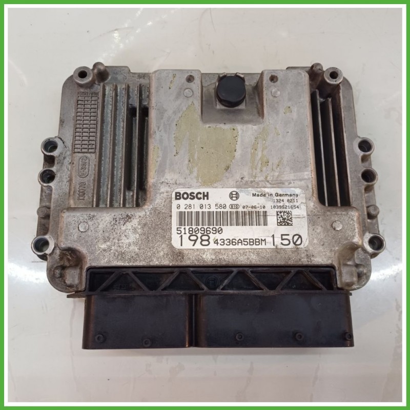 Centralina Motore Iniezione ECU BOSCH 0281013580 FIAT BRAVO 3L 1.9 110kw 51809690 2007 2010