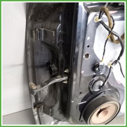 Porta Portiera Sportello Anteriore Destra DX NERO OPEL ASTRA A04 Berlina 2004 2011 Originale Usato