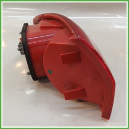 Fanale Fanalino Posteriore Destro DX OLSA 03.323.01.0 ALFA ROMEO 147 W8 46556347 Usato