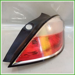 Fanale Fanalino Posteriore Destro DX HELLA 008563-02 OPEL ASTRA A04 93190305 Usato
