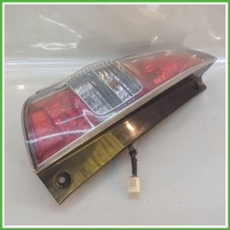 Fanale Fanalino Posteriore Sinistro SX KOITO 220-51763 DAIHATSU SIRION 2a Serie 81560B1050 Usato