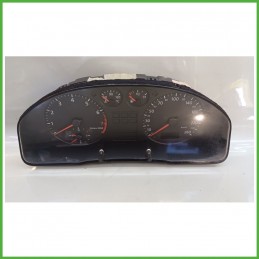 Quadro strumenti contachilometri tachimetro VDO 110.008.884/002 AUDI A4 8D 1.8 8D0919861CU