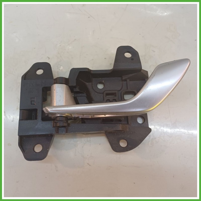 Maniglia Porta Anteriore Sinistro SX HYUNDAI TUCSON 82610N7000LS5 2020