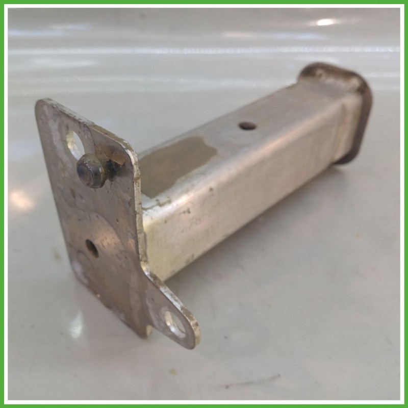 Traversa Supporto Paraurti Anteriore Destro DX PEUGEOT 2008 5 Porte 9822478580 2019