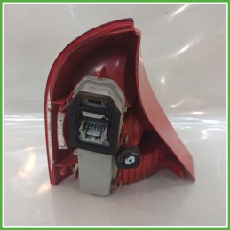 Fanale Fanalino Posteriore Destro DX VALEO 08-551-1941R-R RENAULT CLIO 2a Serie 8200917487 Usato