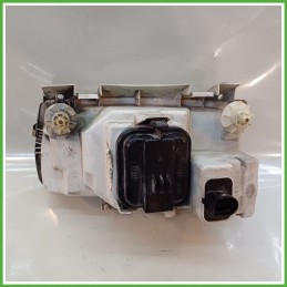 Faro Fanale Proiettore Anteriore Destro DX HELLA 962496-00 VOLKSWAGEN POLO 3a Serie 6N1941016 Usato