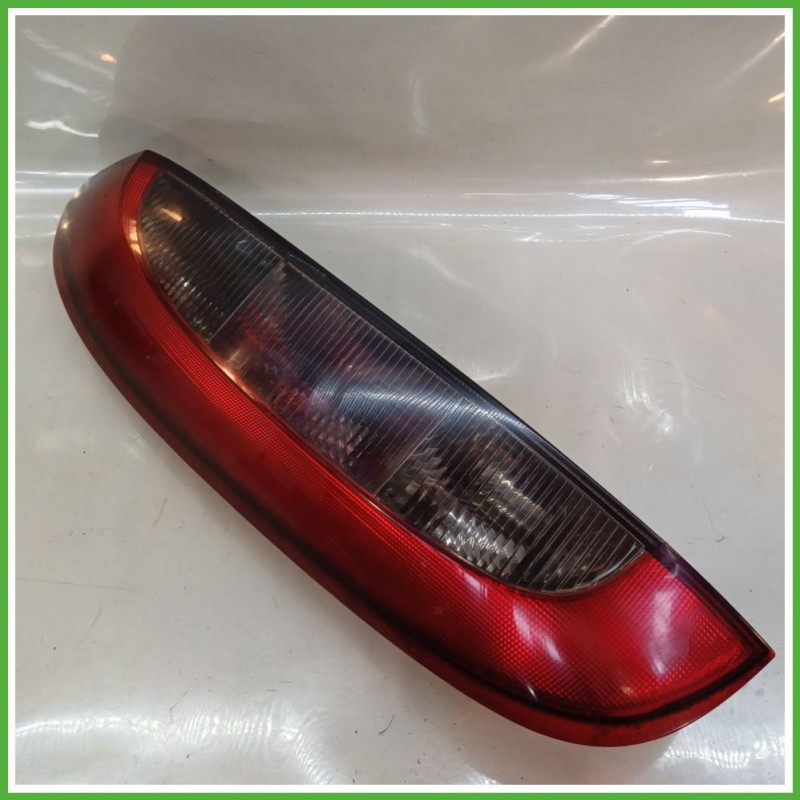 Fanale Fanalino Posteriore Sinistro SX VALEO 89302171 OPEL CORSA X01 93170222 Usato