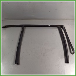 Guida Finestrino Posteriore Sinistro SX Superiore BMW Serie 1 5P F40 Berlina 5 Porte 51357452349 2019