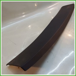 Rivestimento interno portellone Posteriore Centrale BMW Serie 1 5P F40 Berlina 5 Porte 51497456056 2019 BMW 146228-10