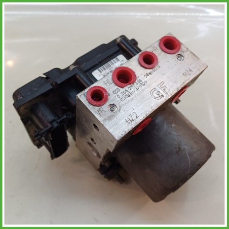 Centralina ABS Modulo Pompa BOSCH 0265800303 93192617 OPEL CORSA X01 Originale Usato