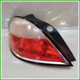Fanale Fanalino Posteriore Destro DX HELLA 008653-01 OPEL ASTRA A04 93190305 Usato