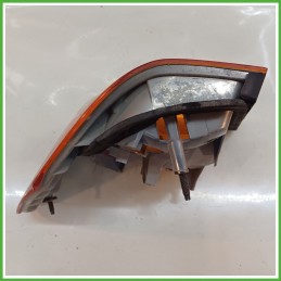 Fanale Fanalino Posteriore Destro DX BMW Serie 3 E46 63218364922 Usato