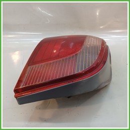 Fanale Fanalino Posteriore Sinistro SX KOITO TOYOTA YARIS JPP 8156052130 Usato