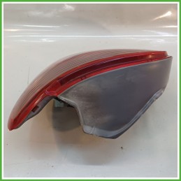 Fanale Fanalino Posteriore Destro DX KOITO TOYOTA YARIS JPP 8155052130 Usato