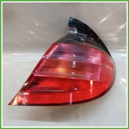 Fanale Fanalino Posteriore Destro DX HELLA MERCEDES-BENZ Classe C Sportcoup C203 A2038200664 Usato
