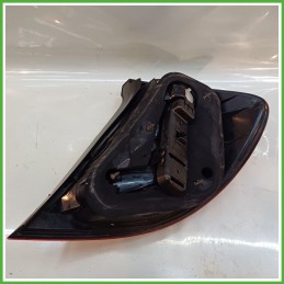 Fanale Fanalino Posteriore Sinistro SX HELLA MERCEDES-BENZ Classe C Sportcoup C203 A2038200564 Usato