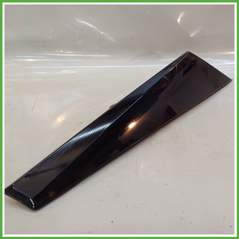 Spoiler Portellone Laterale Destro DX PEUGEOT 2008 SUV 5 Porte 98263052XY 2019