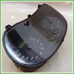 Quadro strumenti contachilometri tachimetro VDO 110.080.124.015A VOLKSWAGEN POLO 9N 1.4 TDI 6Q0920800M0