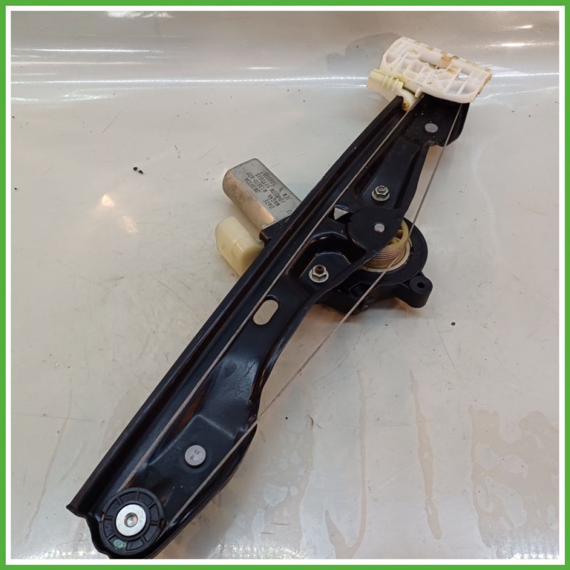 Alzacristalli Alzavetro Elettrico Posteriore Destro DX BMW Serie 1 F20 5P 51357281884 2011 2015 MAGNA M12897