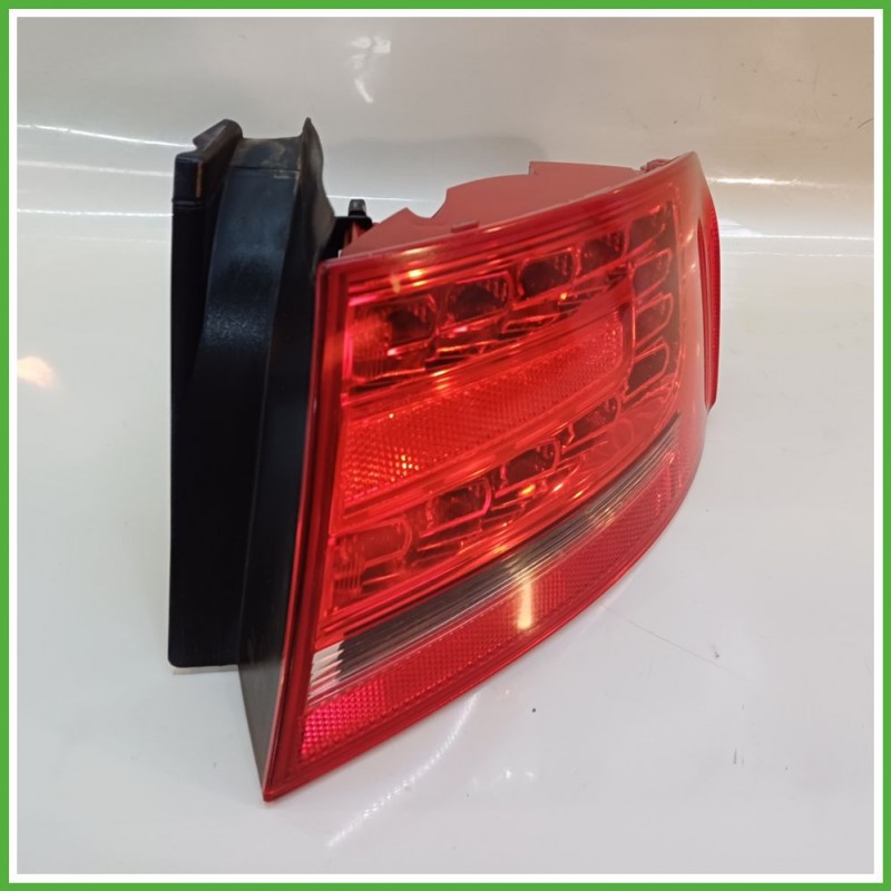 Fanale Fanalino Posteriore Destro DX HELLA AUDI A4 8K 8K5945096K Usato