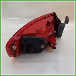 Fanale Fanalino Posteriore Destro DX HELLA AUDI A4 8K 8K5945096K Usato