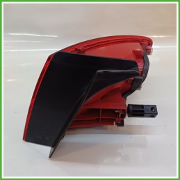 Fanale Fanalino Posteriore Sinistro SX HELLA AUDI A4 8K 8K5945095K Usato
