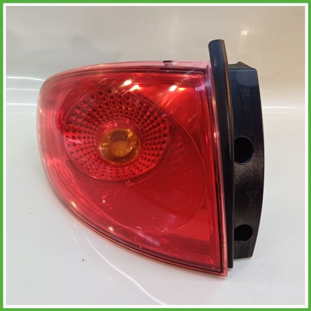 Fanale Fanalino Posteriore Sinistro SX YORKA 45348 SEAT ALTEA 5P 5P0945111B9B9 Usato