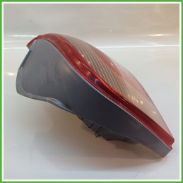 Fanale Fanalino Posteriore Destro DX KOITO TOYOTA YARIS JPP 8155052130 Usato