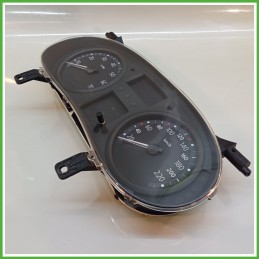 Quadro strumenti contachilometri tachimetro JOHNSON CONTROLS 21676049-8 RENAULT CLIO 2a Serie 1.2 8200357838