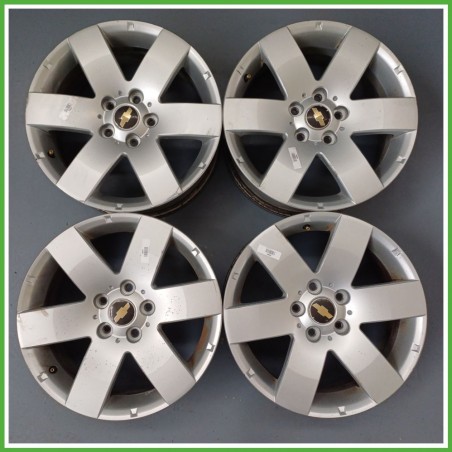 Cerchi in Lega CHEVROLET (DAEWOO) CAPTIVA (C100) (dal 07/2006 al 03/2011) 17 pollici 17" 7.0J 5x115 ET 46 4pz originali usati