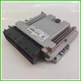 Centralina Motore Iniezione ECU BOSCH 0281031742 KIA RIO 3a Serie 1.4 66kw 391402A250 2015 2017
