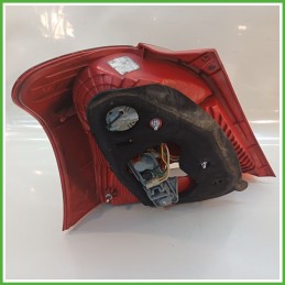 Fanale Fanalino Posteriore Destro DX KOITO TOYOTA YARIS 815510D110 Usato