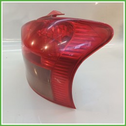 Fanale Fanalino Posteriore Destro DX KOITO TOYOTA YARIS 815510D110 Usato