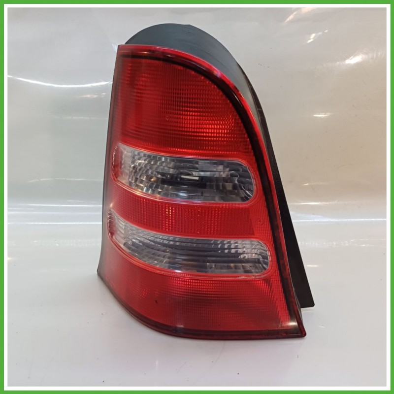 Fanale Fanalino Posteriore Sinistro SX ULO 3320L MERCEDES-BENZ Classe A W168 A1688202764 Usato