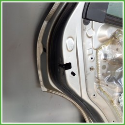 Porta Portiera Sportello Posteriore Sinistra SX GRIGIO SCURO NISSAN QASHQAI J10E/JJ10E SUV 2007 2010 Originale Usato
