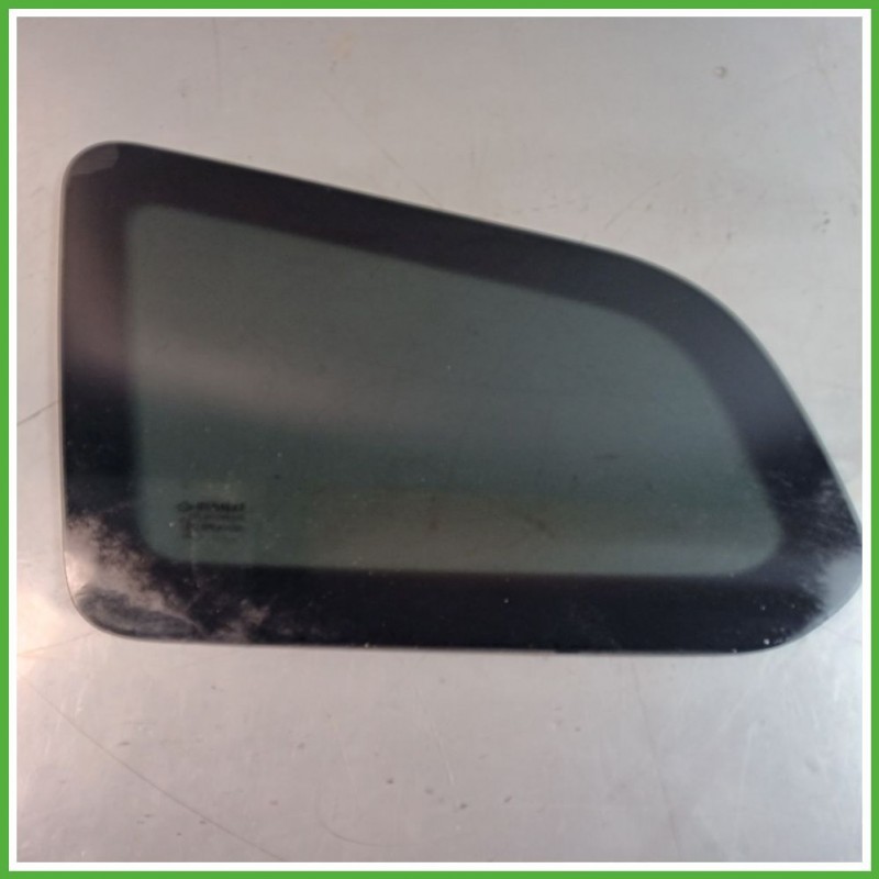 Cristallo Laterale Fisso Posteriore Sinistro SX DACIA DUSTER 833070057R 2018 2022