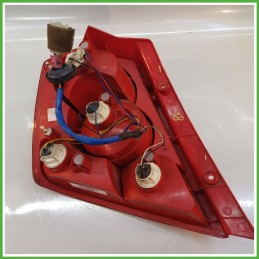 Fanale Fanalino Posteriore Destro DX CHEVROLET (DAEWOO) KALOS T200 96540269 Usato