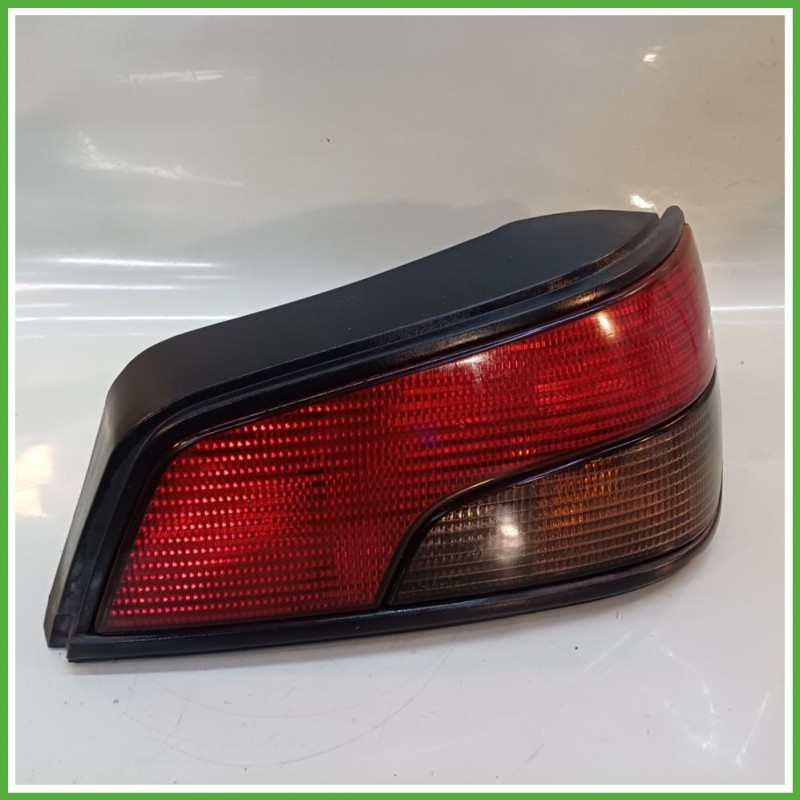 Fanale Fanalino Posteriore Destro DX VALEO PEUGEOT 306 635195 Usato