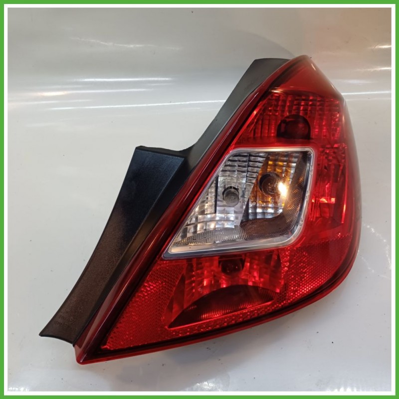 Fanale Fanalino Posteriore Destro DX VALEO 89318821 OPEL CORSA S07 13269051 Usato