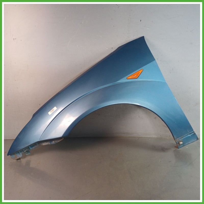 Parafango Anteriore Sinistra SX FORD FOCUS CAK Berlina 1998 2002 BLU Originale Usato