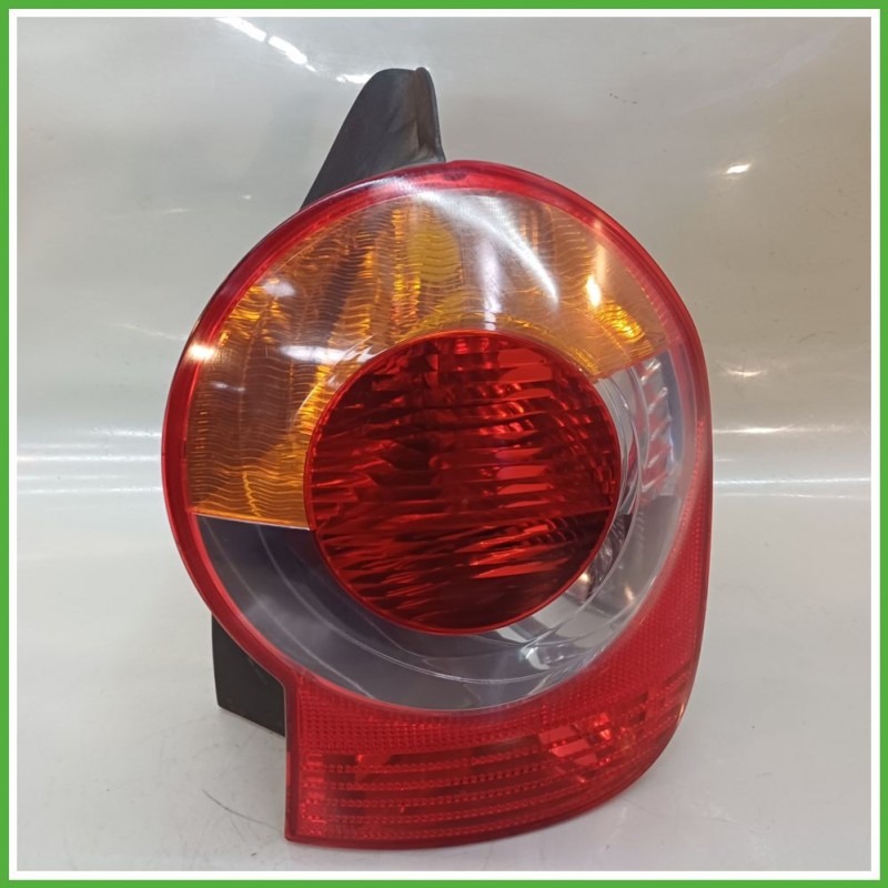 Fanale Fanalino Posteriore Destro DX YORKA 62457 RENAULT MODUS 1a Serie 8200538785 Usato
