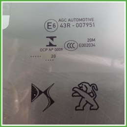 Cristallo Laterale Scendente Anteriore Sinistro SX PEUGEOT 2008 5 Porte 9820835480 2019 AGC AUTOMOTIVE