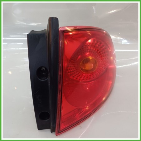 Fanale Fanalino Posteriore Destro DX YORKA 45349 SEAT ALTEA 5P 5P0945112B9B9 Usato