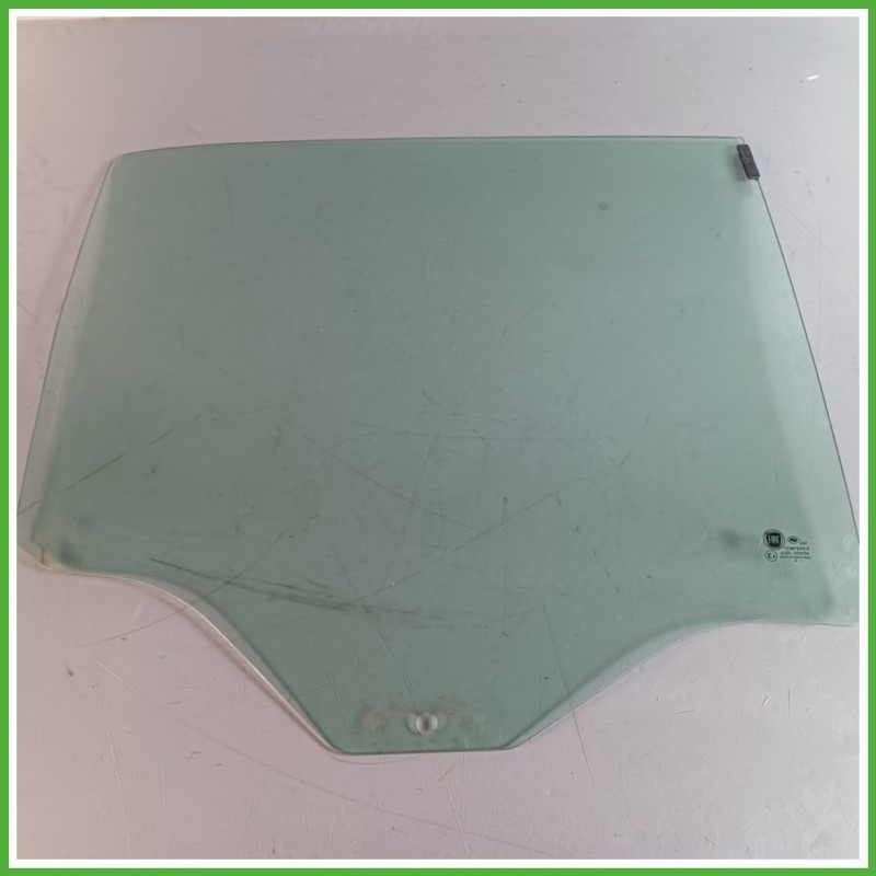 Cristallo Laterale Scendente Posteriore Destro DX FIAT PANDA 33 5 Porte 52116213 2011 2017