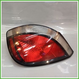 Fanale Fanalino Posteriore Destro DX KIA RIO 2a Serie 924021G210 Usato