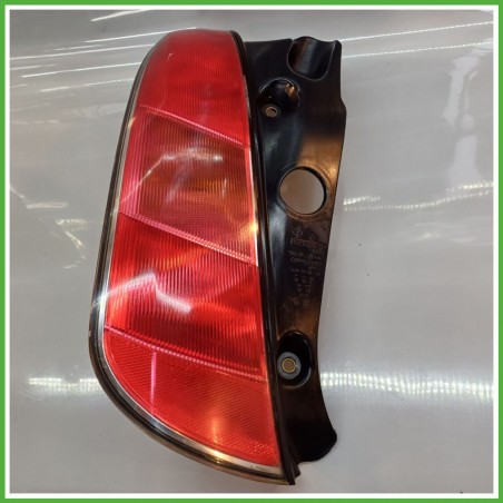 Fanale Fanalino Posteriore Sinistro SX OLSA 03.341.00 LANCIA YPSILON TE 51753385 Usato