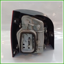 Fanale Fanalino Posteriore Destro DX YORKA 62409 VOLKSWAGEN POLO 9N 6Q6945096G Usato