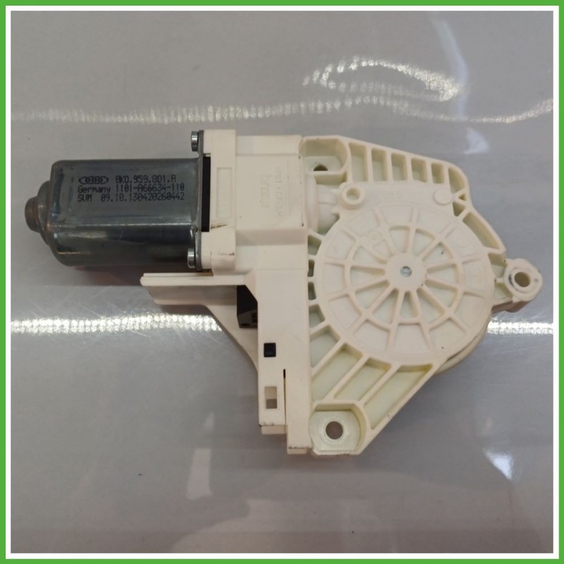 Motorino Alzavetro Anteriore Sinistro SX AUDI A4 8K 5 Porte 8T0959801B 2011 2016 BROSE 1101-66634-110