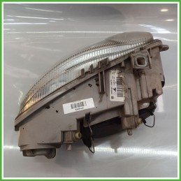 Faro Fanale Proiettore Anteriore Sinistro SX AUTOMOTIVE LIGHTING ALFA ROMEO 147 W8 46826196 Usato