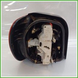 Fanale Fanalino Posteriore Destro DX HELLA VOLKSWAGEN POLO 3a Serie 6N0945096 Usato